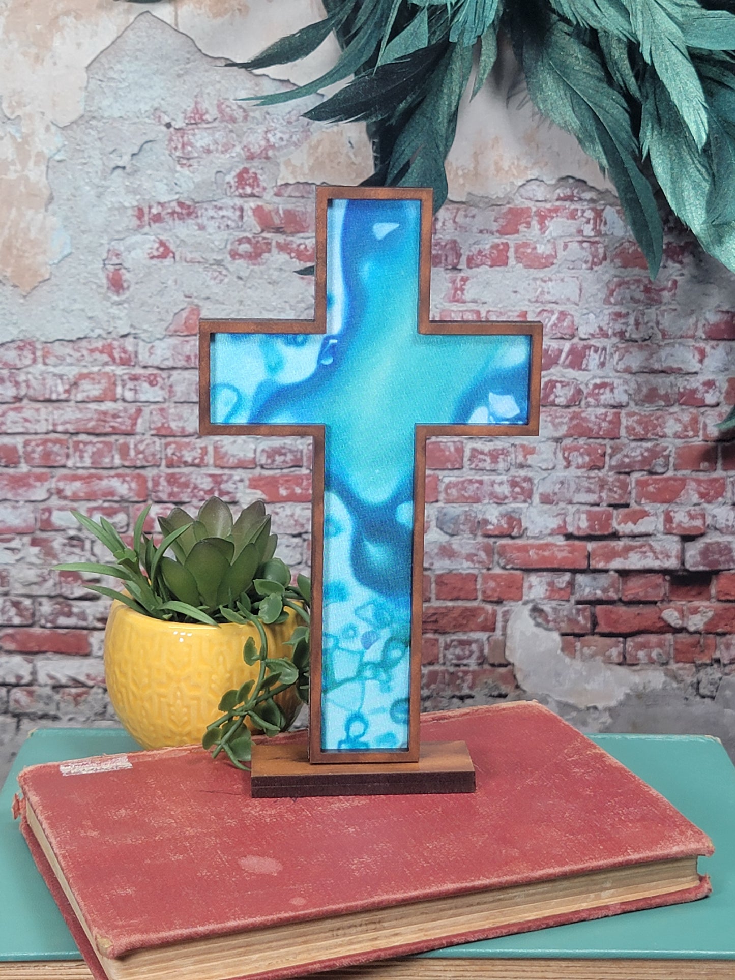 Standing Cross - Silk - 1