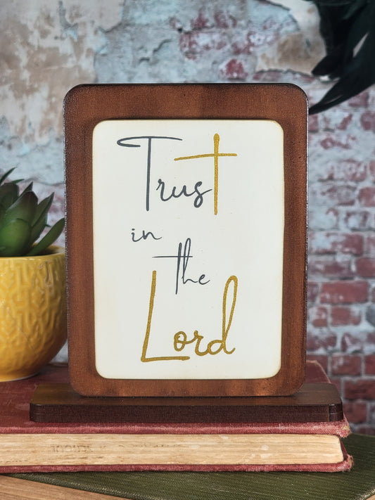 Text Magnet - Trust in the Lord